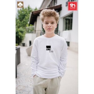 TH Clothes 30311 - Long-sleeved T-shirt